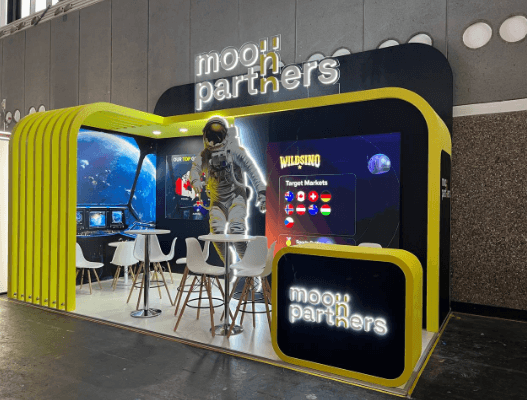 Moon Partners